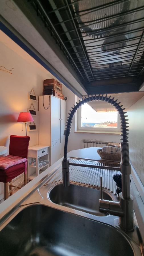 Le Petit Phare Apartment Trieste Exterior photo