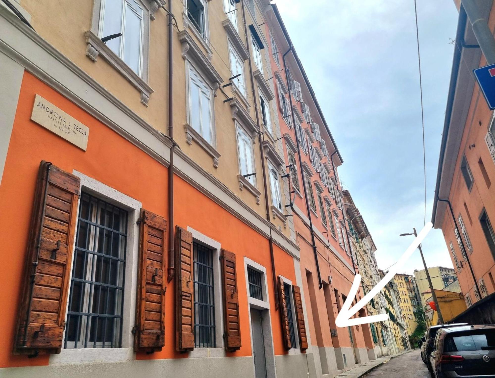 Le Petit Phare Apartment Trieste Exterior photo